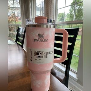 Stanley peach tie dye tumbler